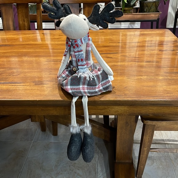 Large Big Size Girl Deer bean bag bottom with dangling legs - Picture 7 of 7